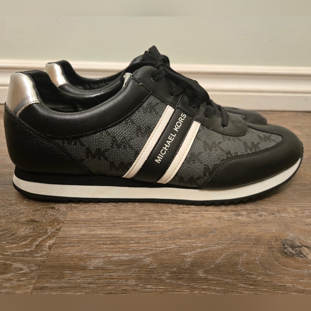 Michael Kors Logo Sneakers Black and Silver Womens Shoes Size 10